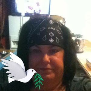 Meet your Posher, Leanne